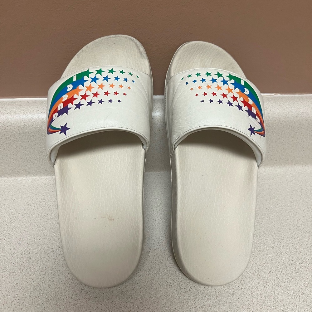 Gucci slides size 37